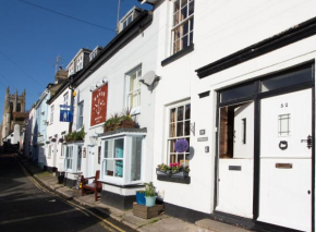 The Drunken Sailor, Fisherman's Cottage with Parking Permit